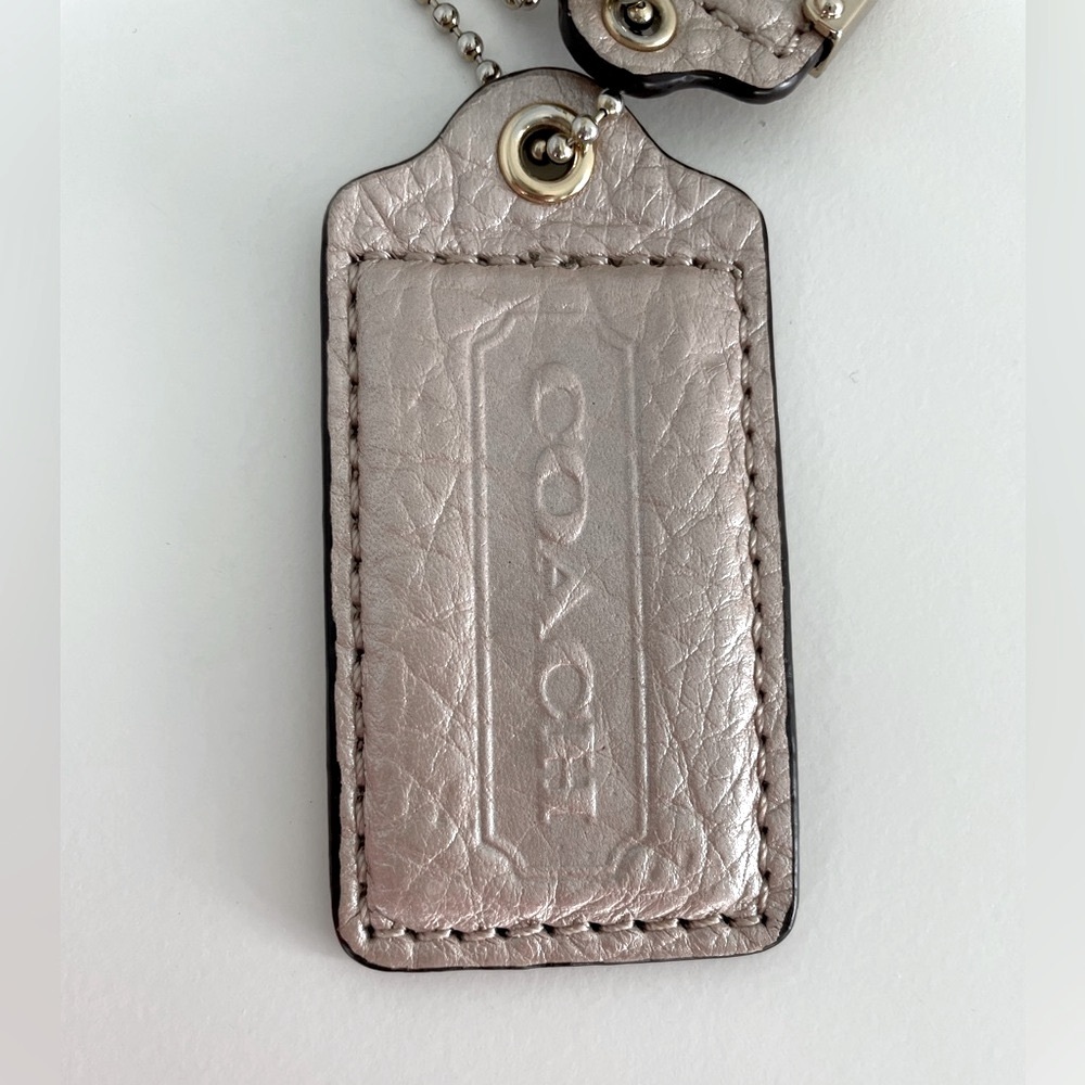 Coach Hang Tag - Picture 5 of 7